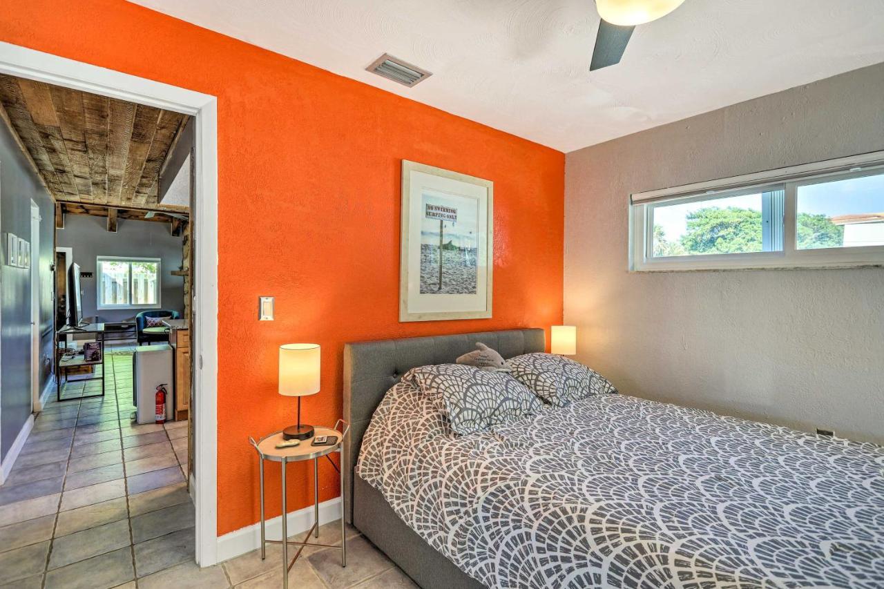 Cape Canaveral Home With Balcony Walk To Beach Bagian luar foto